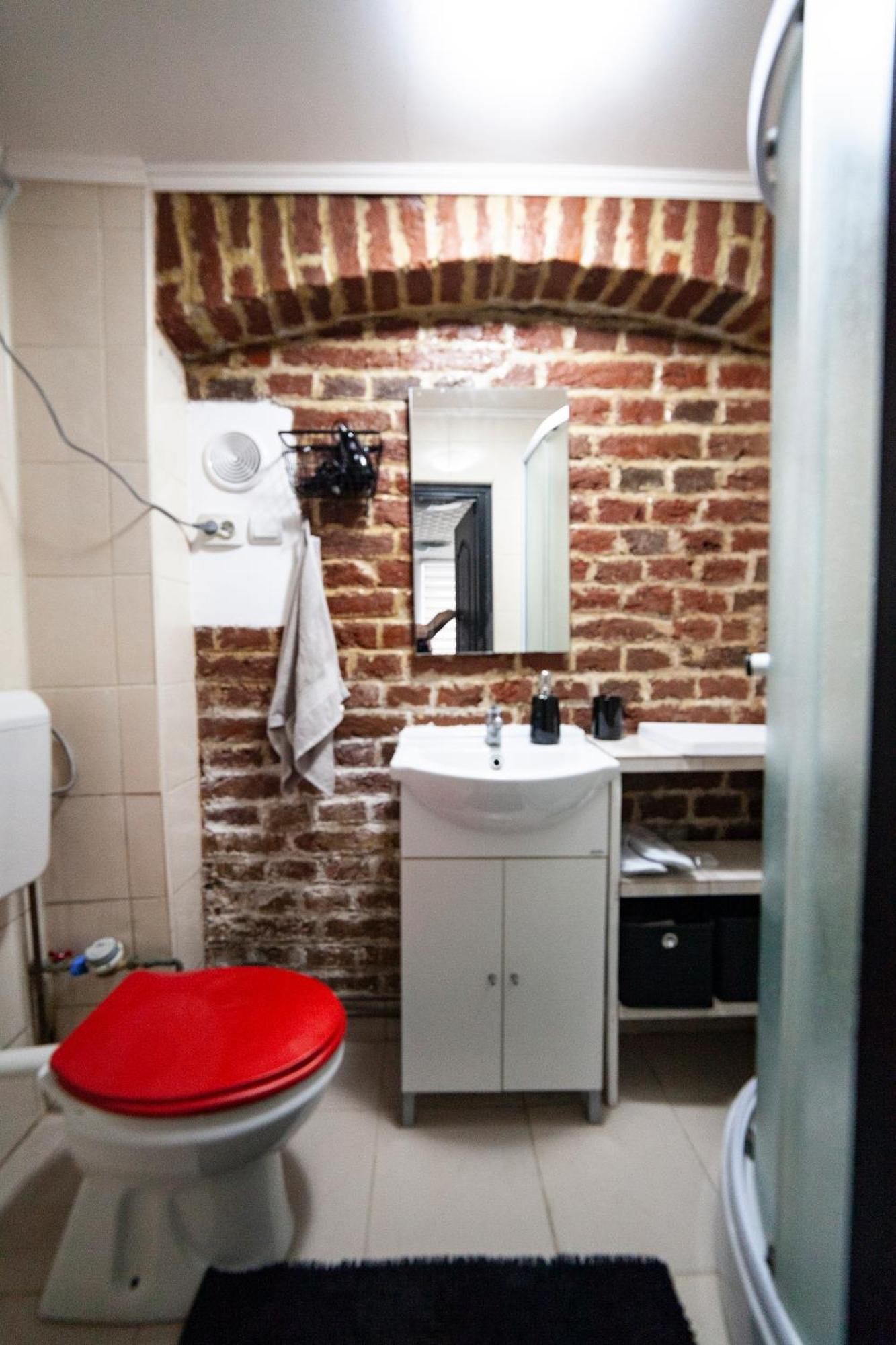 Arad City Center Comfortable Apartment Екстериор снимка